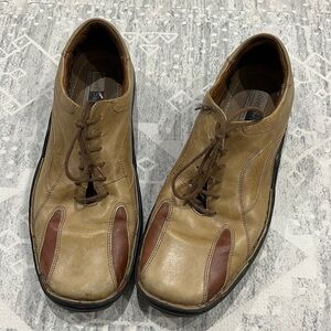 Josef Seibel woman’s brown and tan shoes size 41